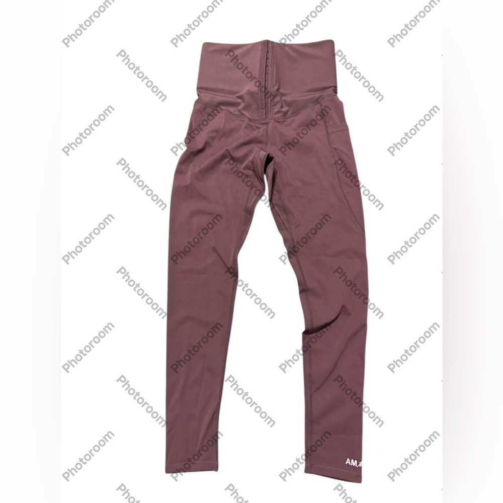 Brand new with stomach control high waist Athletic motion leggings size M